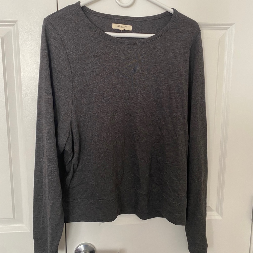Gray long-sleeved Madewell t-shirt
